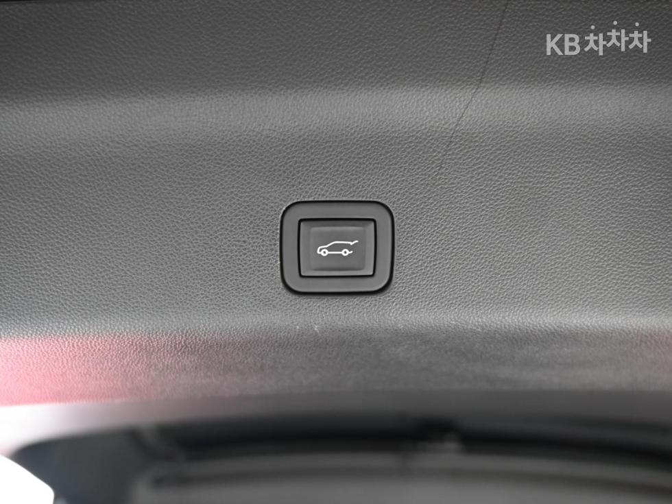 Cadillac Escalade — miniaturë 20