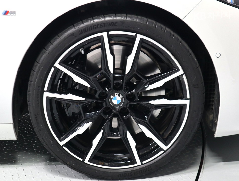 BMW 8er — miniaturë 18