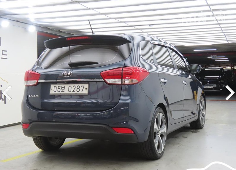 Kia Carens — miniaturë 4