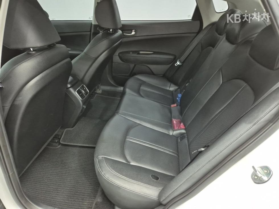 Kia K5 — miniaturë 12