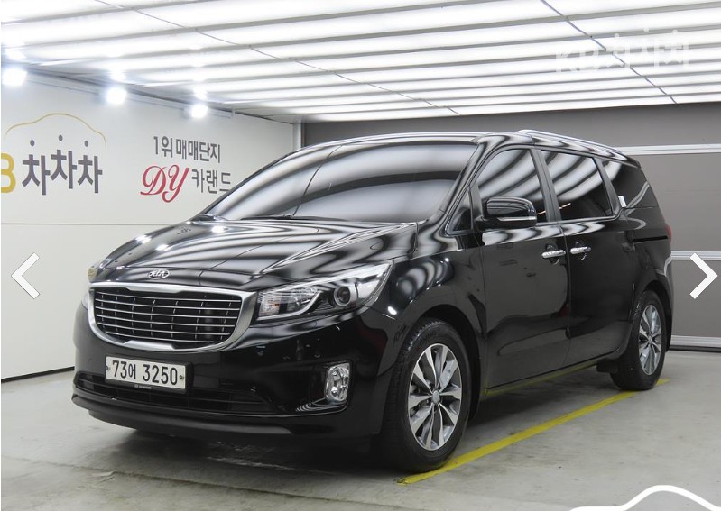 Kia Carnival — miniaturë 2