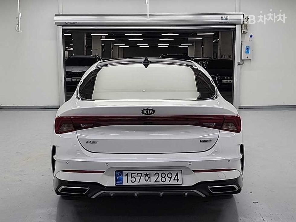 Kia K5 — miniaturë 3
