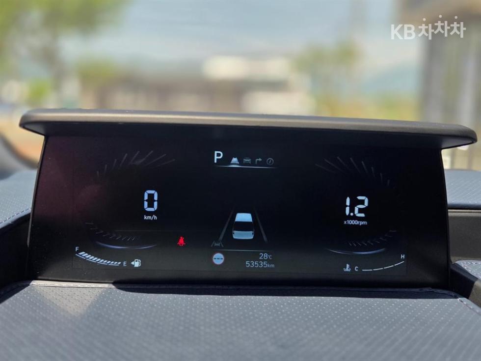Hyundai Staria — miniaturë 11