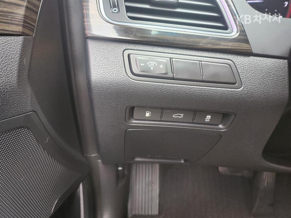 Hyundai Sonata — miniaturë 15