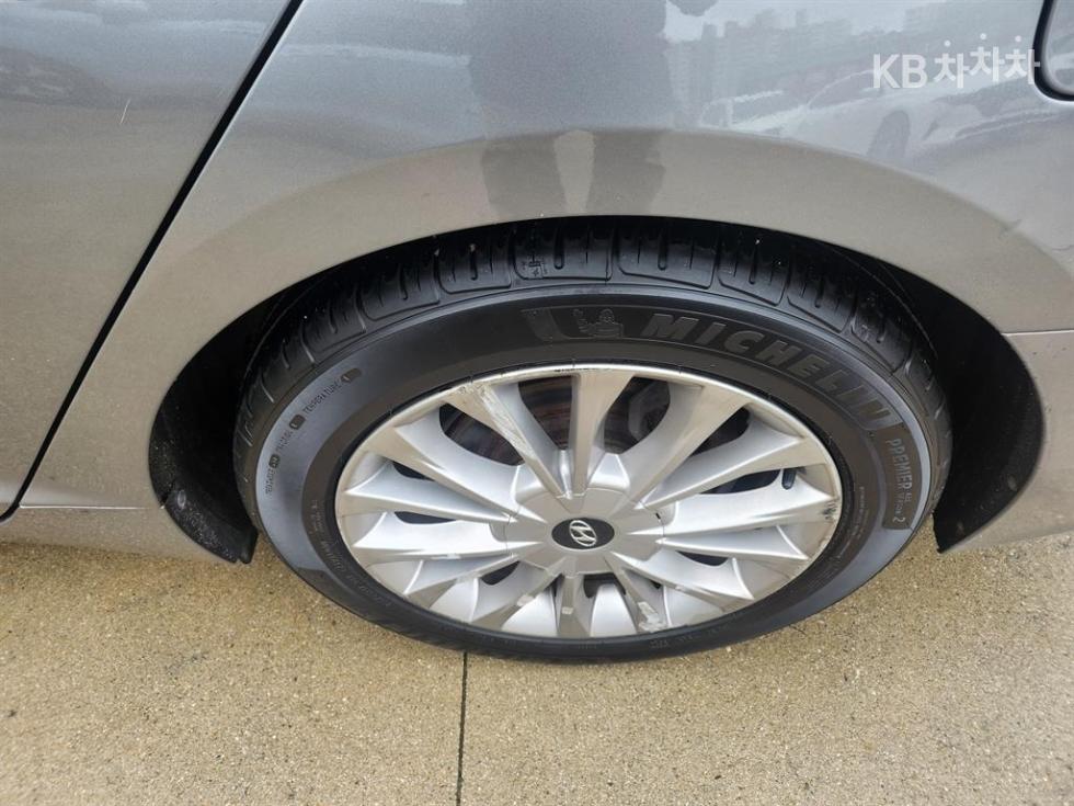 Hyundai Sonata — miniaturë 19
