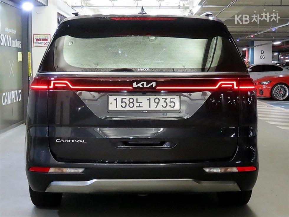 Kia Carnival — miniaturë 5