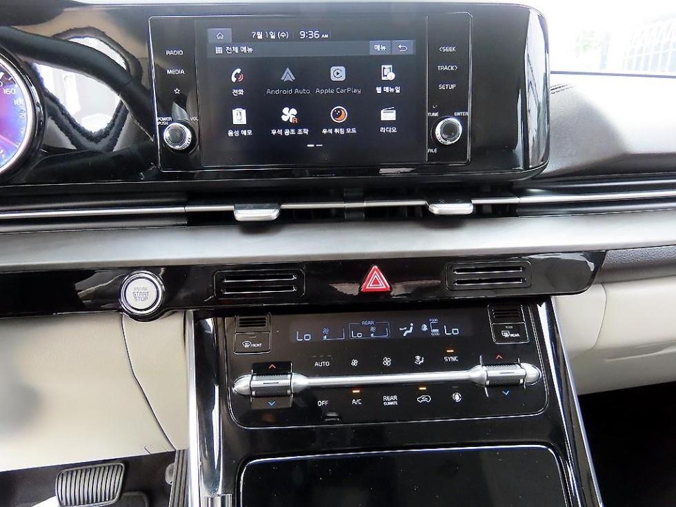 Kia Carnival — miniaturë 14