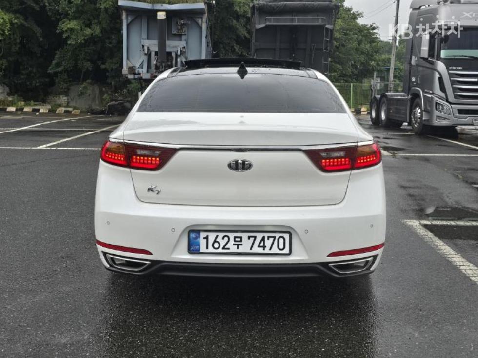 Kia K7 — miniaturë 4