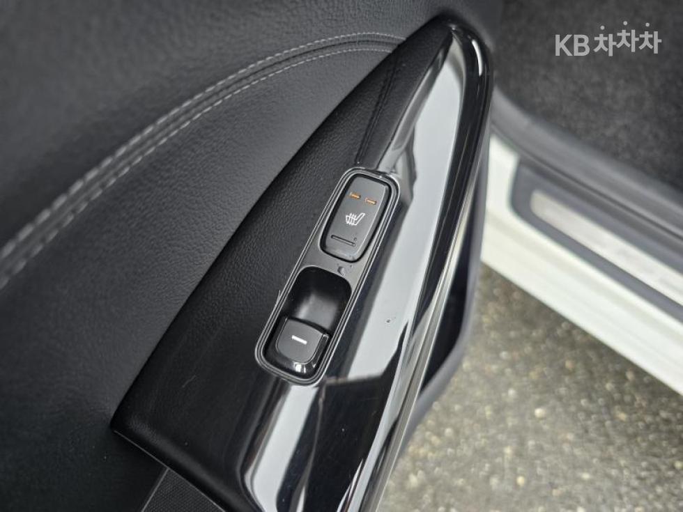 Kia K7 — miniaturë 8