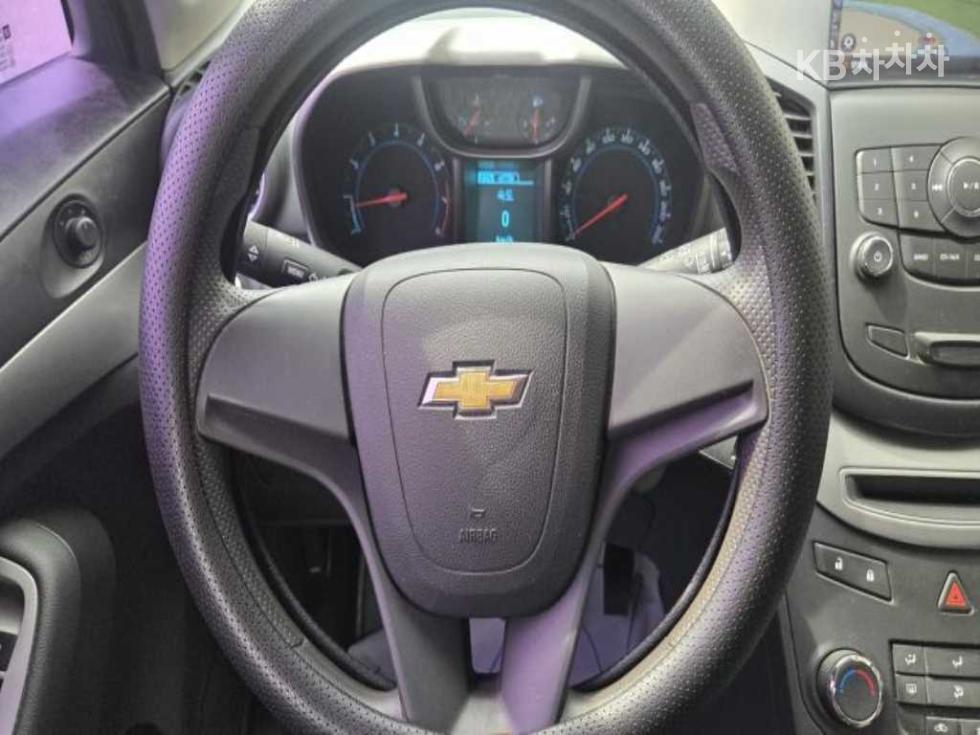 Chevrolet Orlando — miniaturë 12