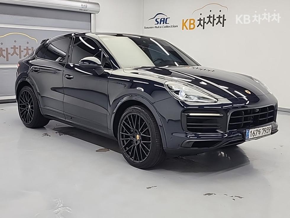 2021 Porsche (9Y0) photo