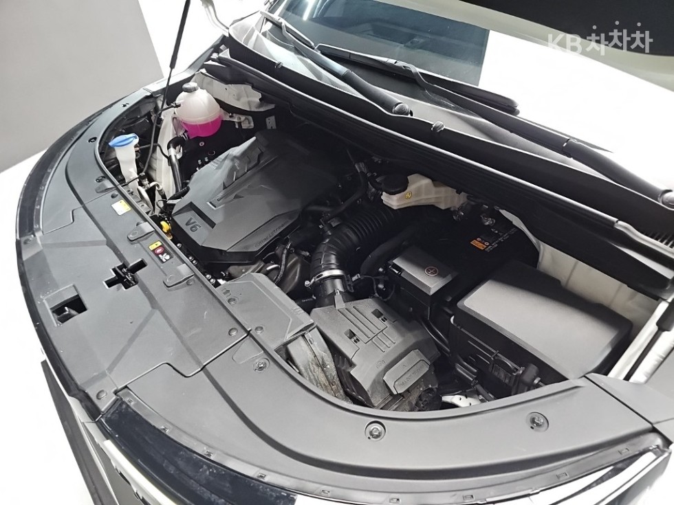 Kia Carnival — miniaturë 6