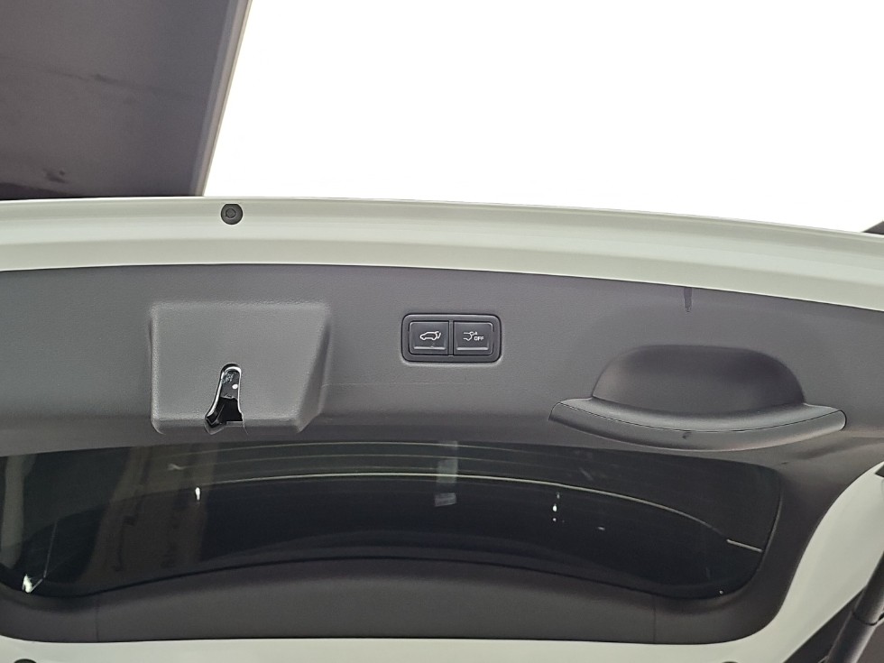 Kia Carnival — miniaturë 29