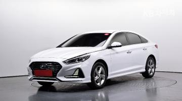 Hyundai Sonata 2.0 LPi 렌터카 — foto 1