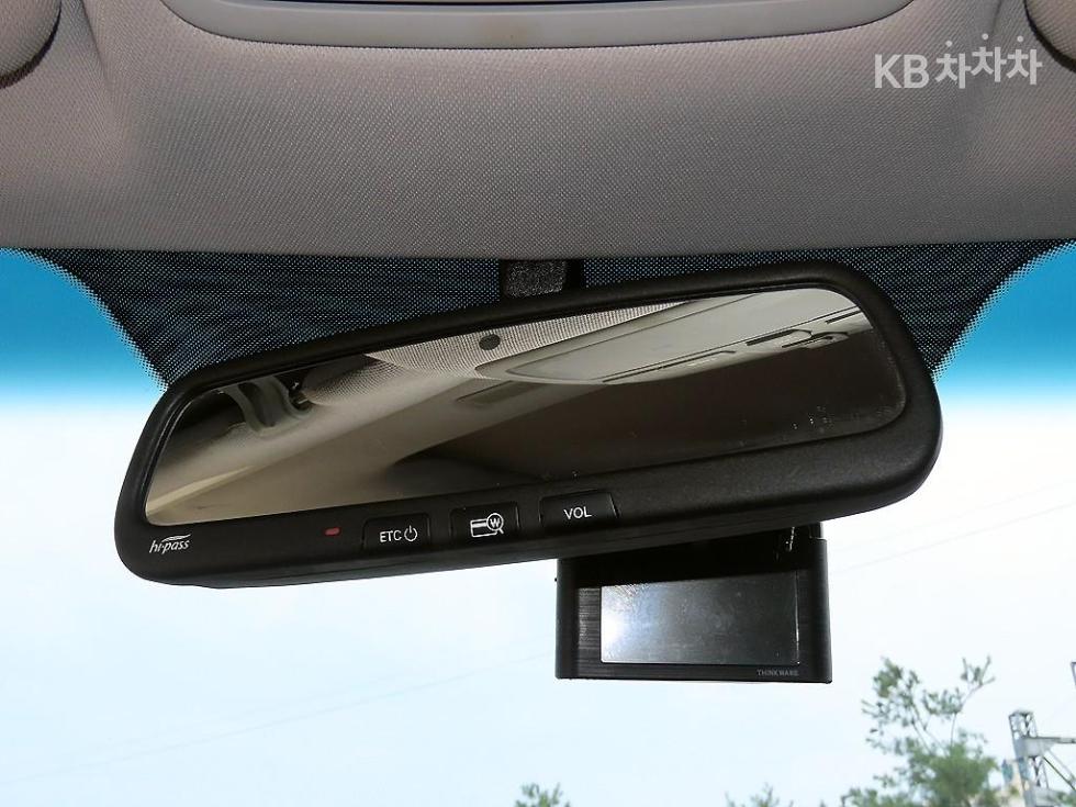 Hyundai Starex — miniaturë 16