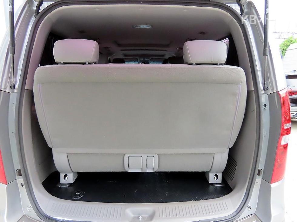 Hyundai Starex — miniaturë 18