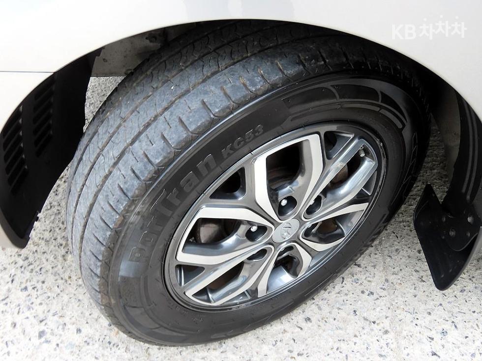 Hyundai Starex — miniaturë 20