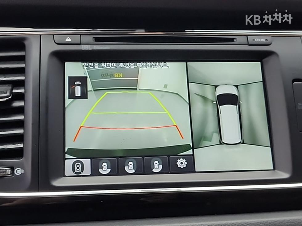Kia Carnival — miniaturë 18