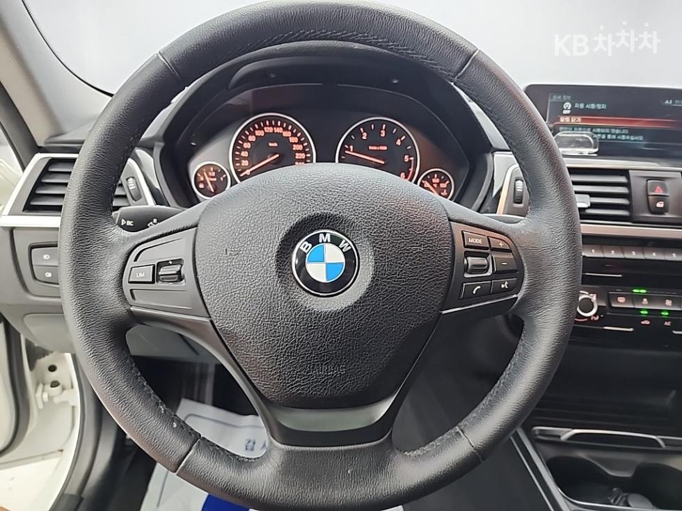 BMW 3er — miniaturë 9