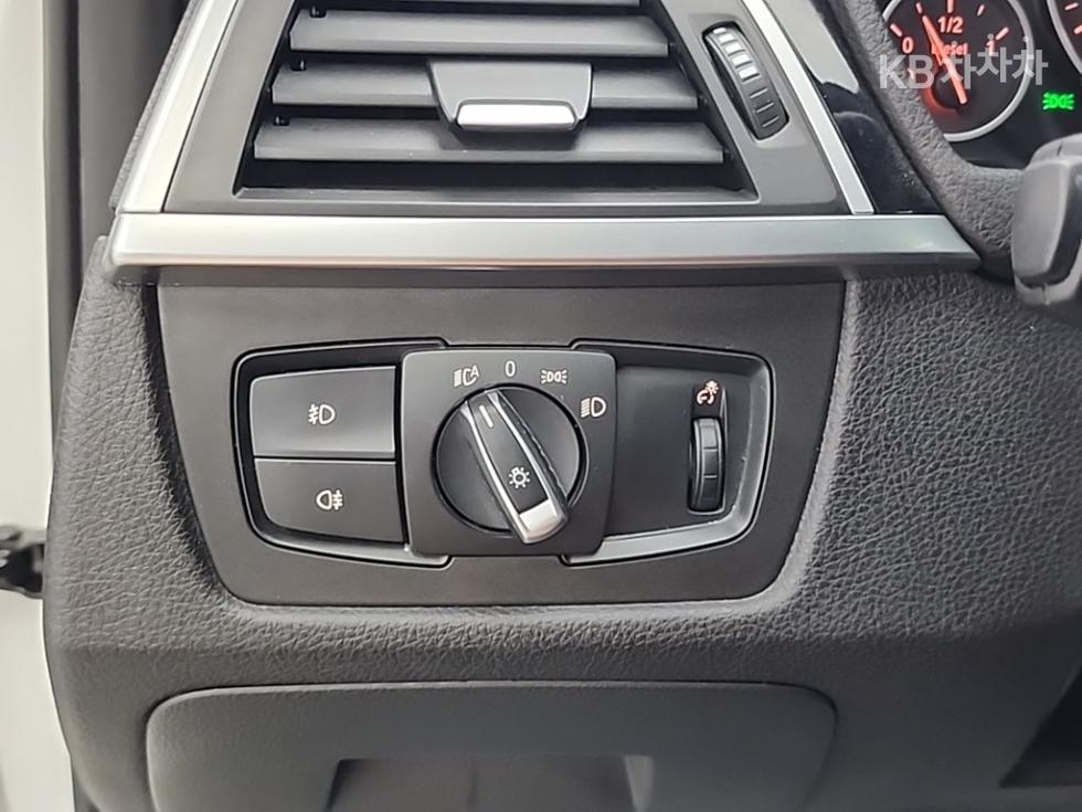 BMW 3er — miniaturë 18