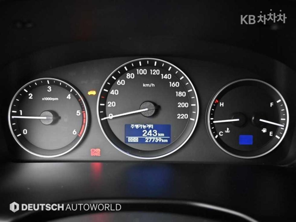 Hyundai Starex — miniaturë 8