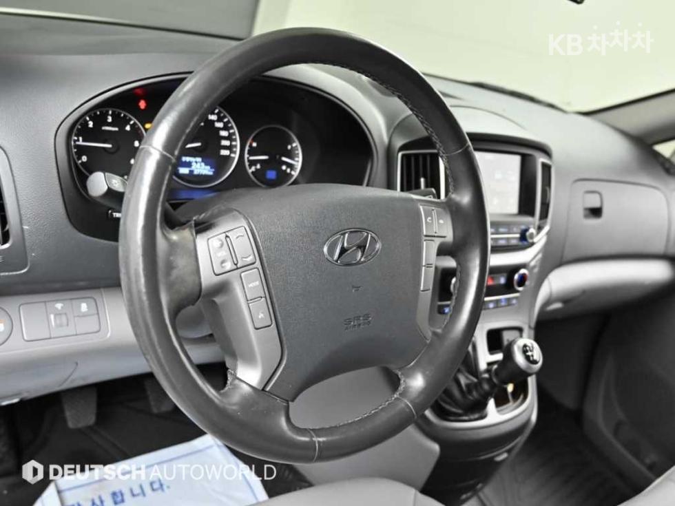 Hyundai Starex — miniaturë 13