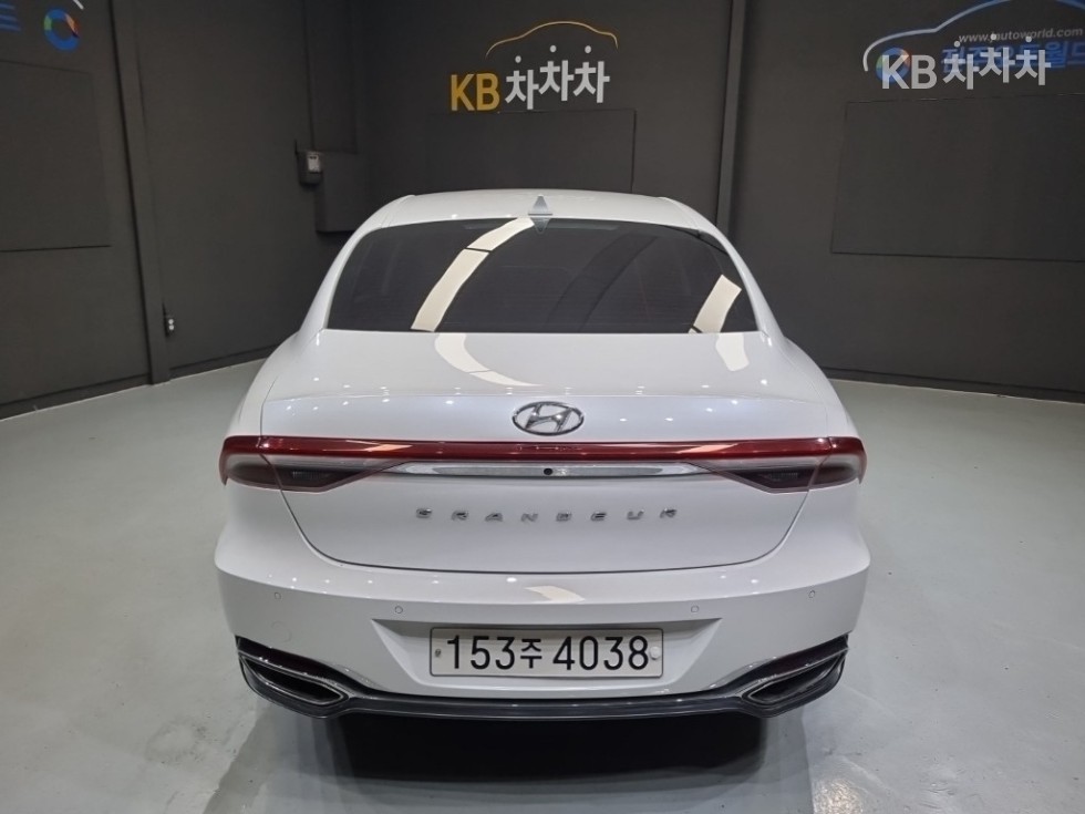 Hyundai Grandeur — miniaturë 3