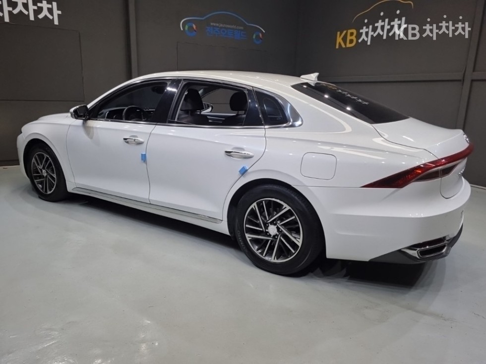 Hyundai Grandeur — miniaturë 4