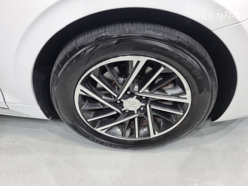 Hyundai Grandeur — miniaturë 23