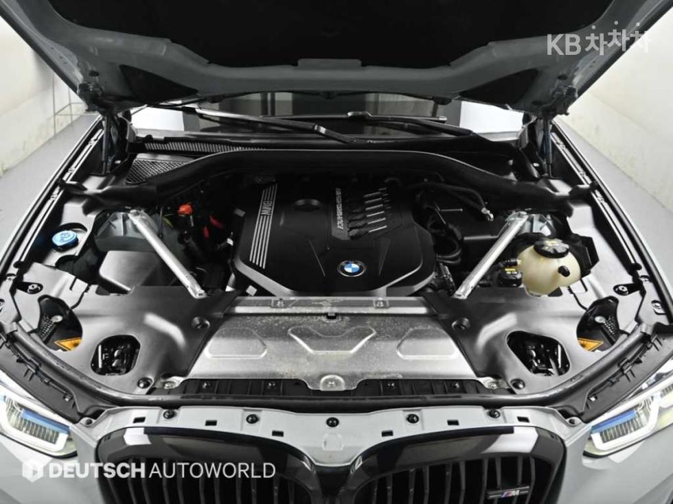 2022 BMW BMW New X4 (G02) photo