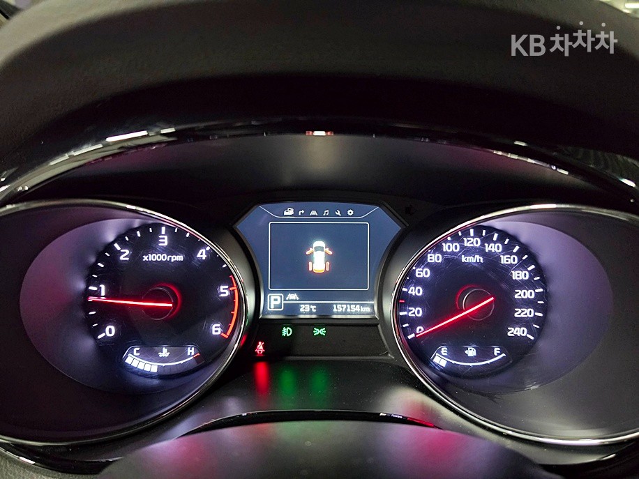 Kia Carnival — miniaturë 19