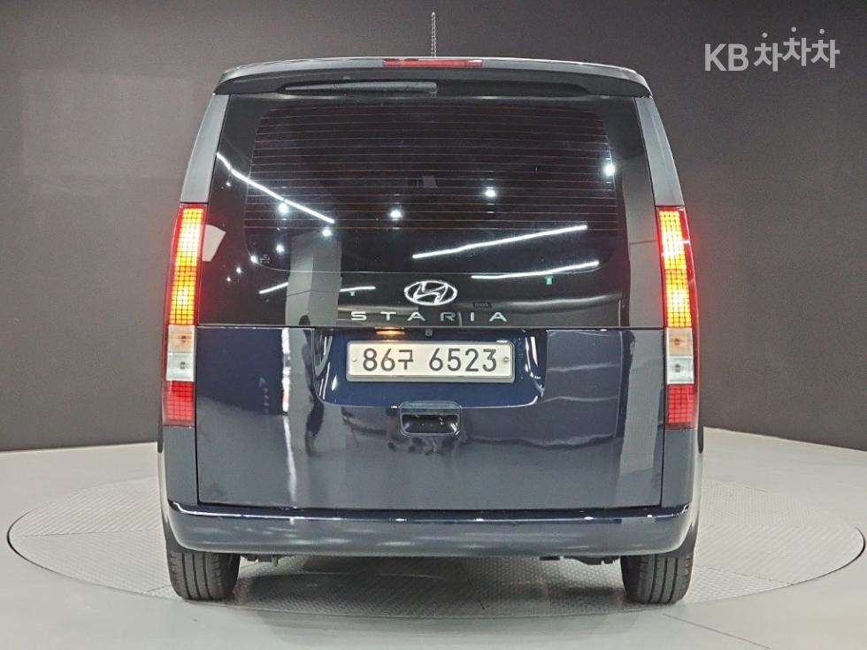 Hyundai Staria — miniaturë 3