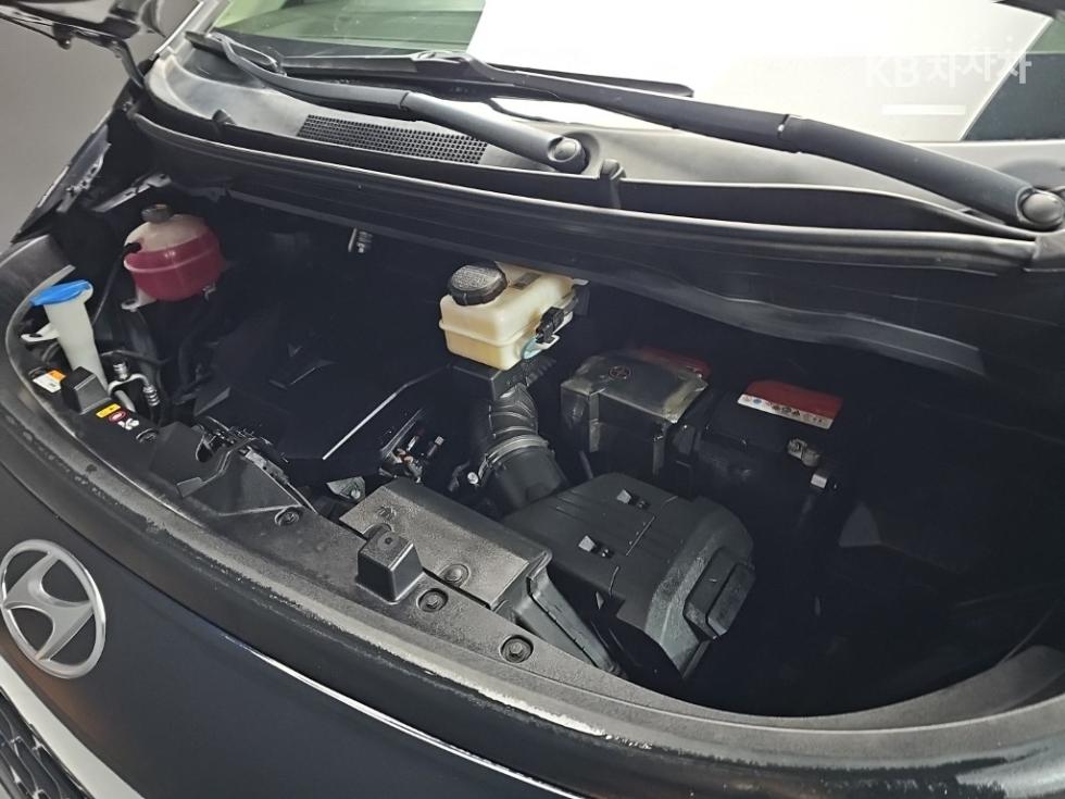 Hyundai Staria — miniaturë 5