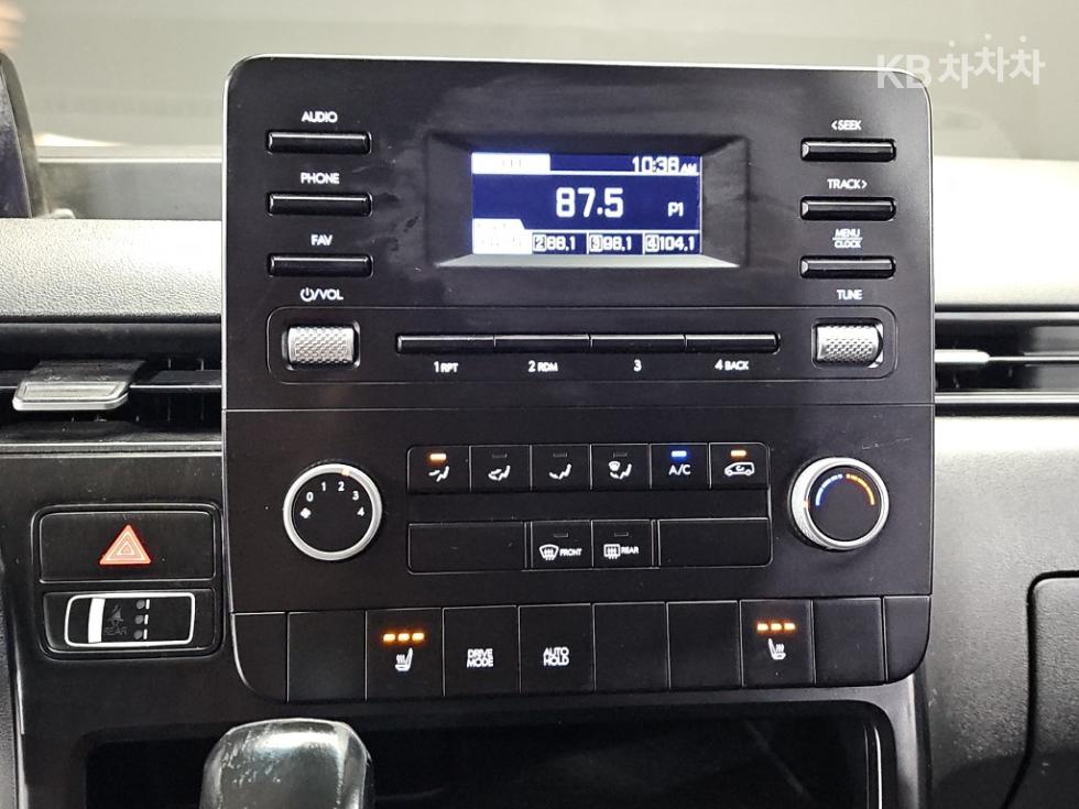 Hyundai Staria — miniaturë 10
