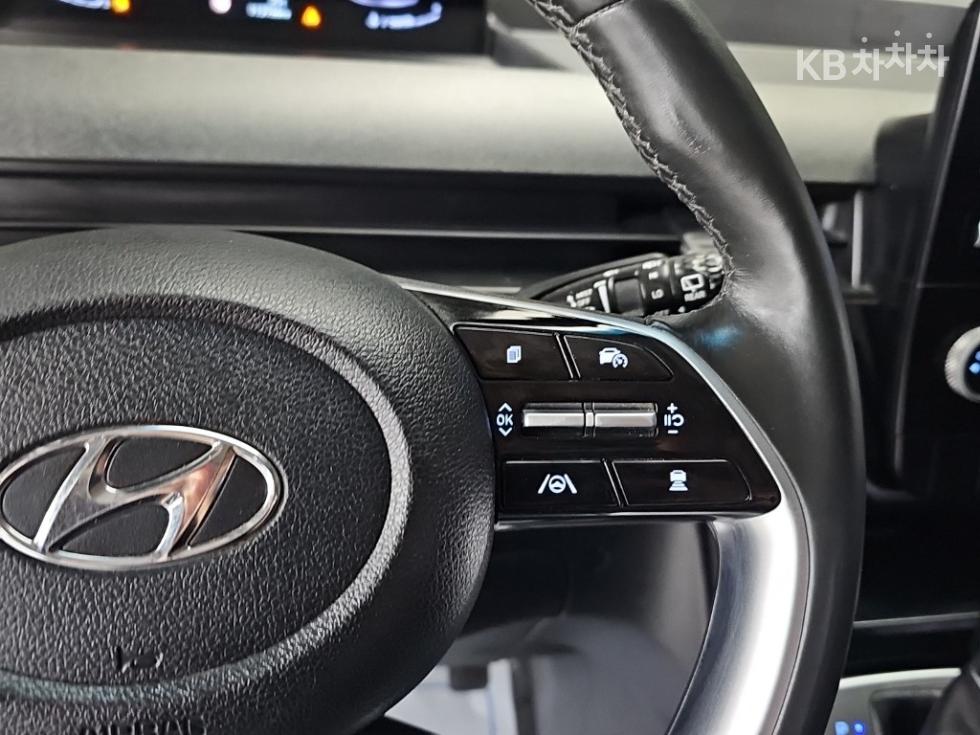 Hyundai Staria — miniaturë 15