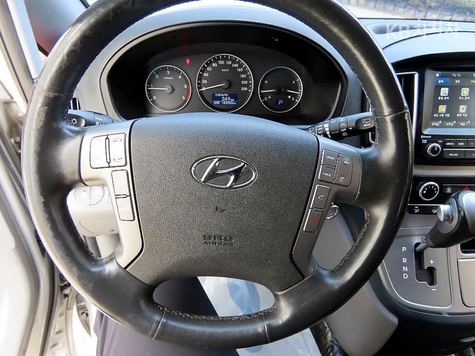 Hyundai Starex — miniaturë 8