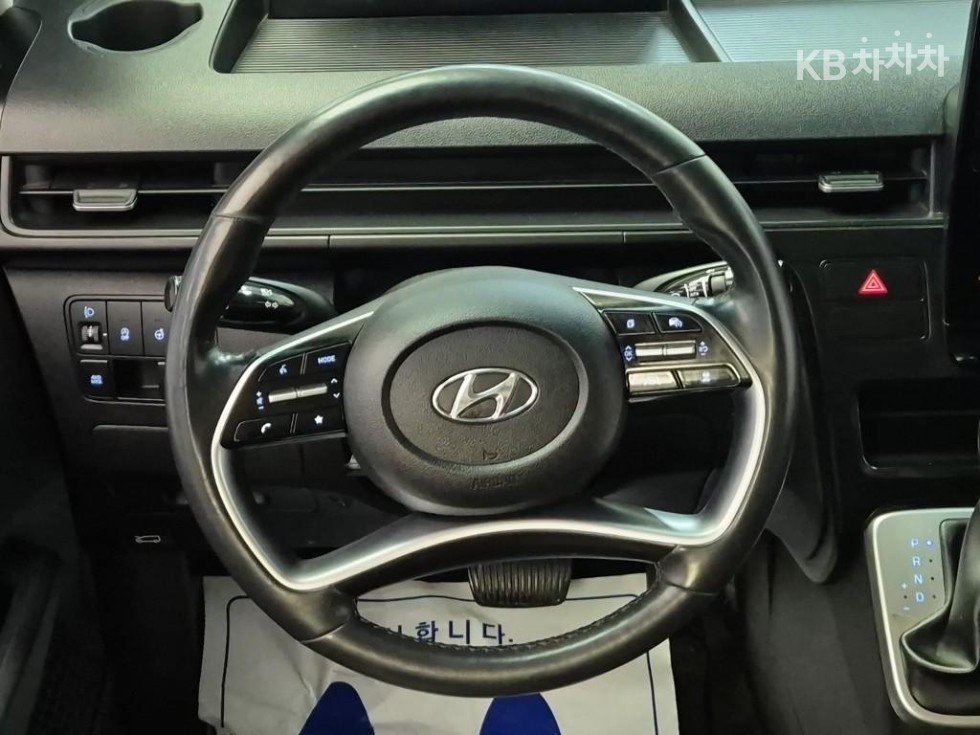 Hyundai Staria — miniaturë 9