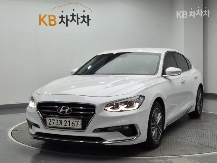 Hyundai Grandeur 렌터카 3.0 LPi 모던 베이직 — foto 1