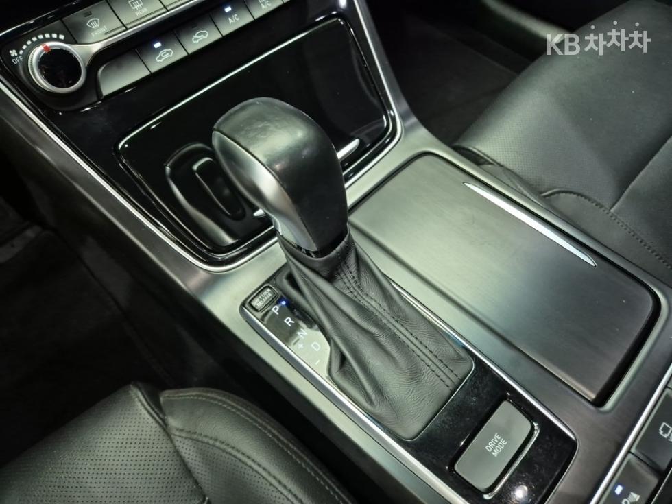 Hyundai Grandeur — miniaturë 8
