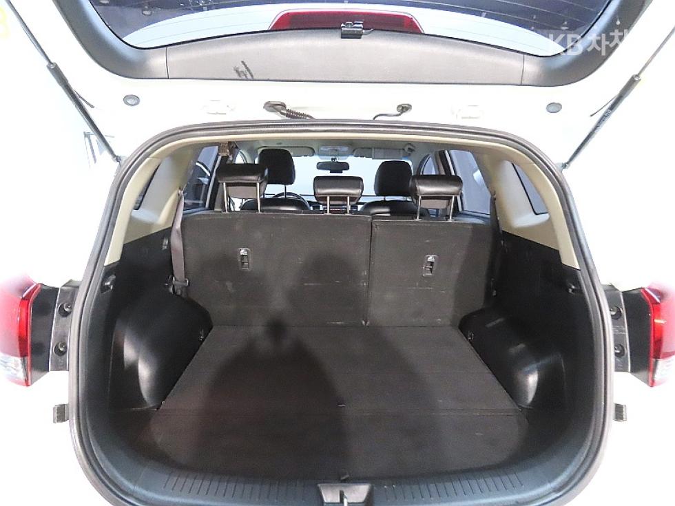 Kia Carens — miniaturë 19