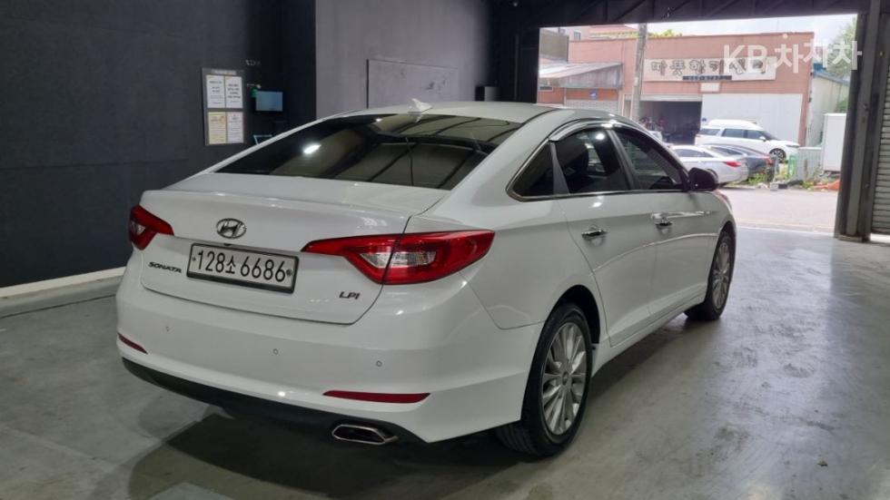 Hyundai Sonata — miniaturë 4