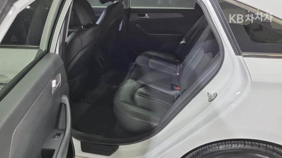 Hyundai Sonata — miniaturë 16