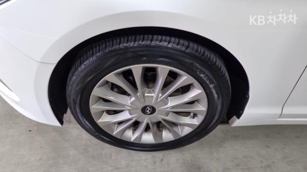 Hyundai Sonata — miniaturë 18