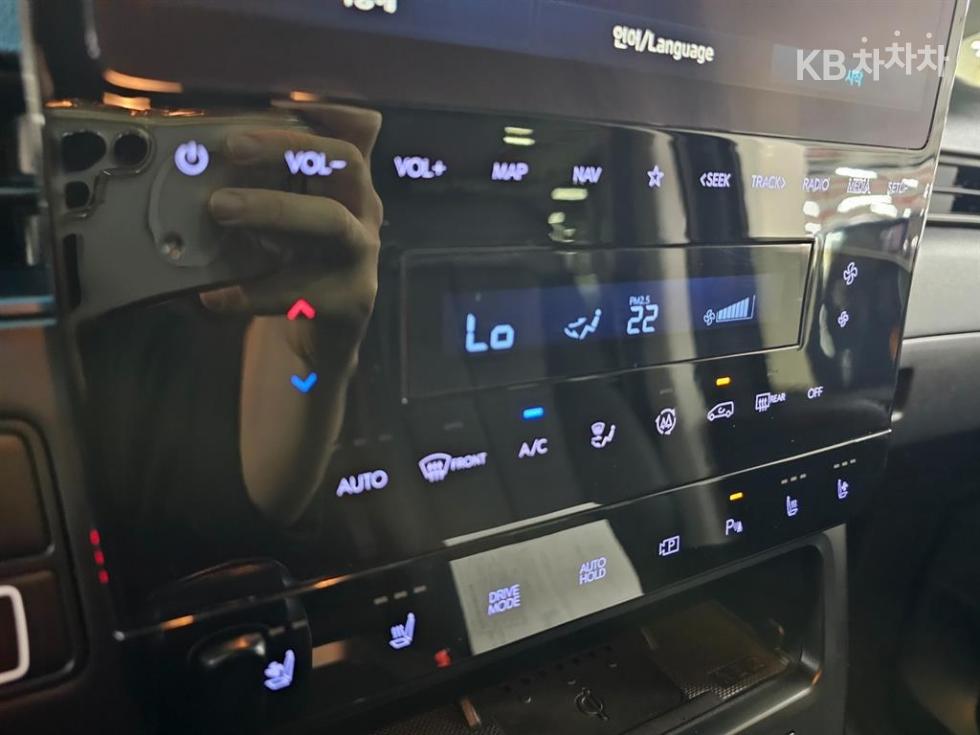 Hyundai Staria — miniaturë 17