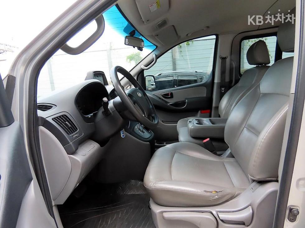 Hyundai Starex — miniaturë 5
