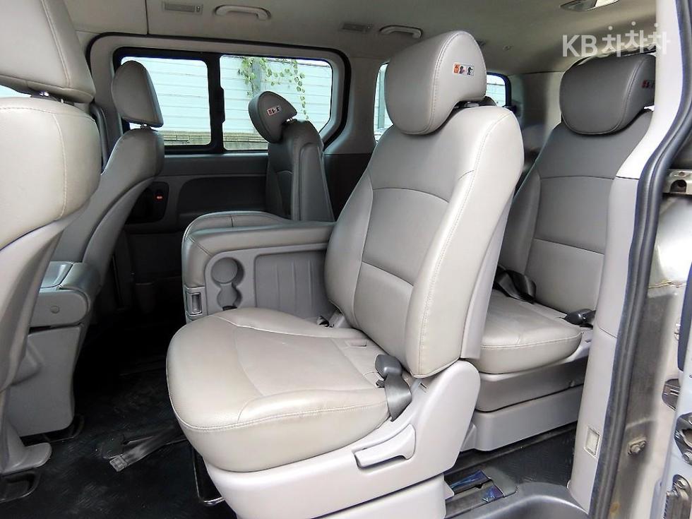 Hyundai Starex — miniaturë 6