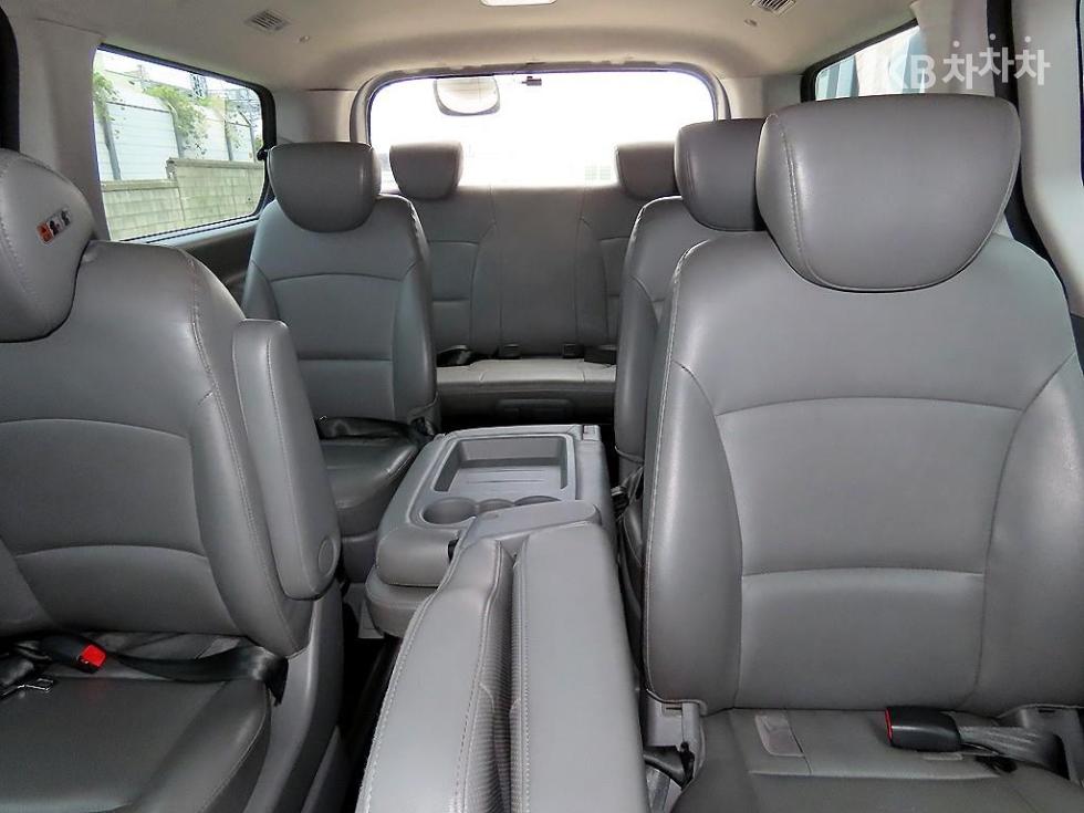 Hyundai Starex — miniaturë 7