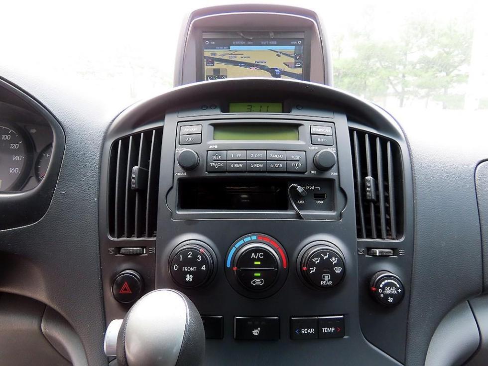 Hyundai Starex — miniaturë 14