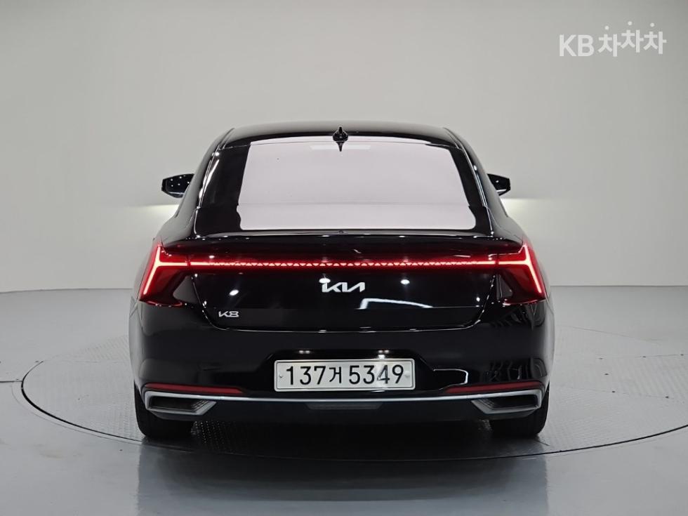 Kia K8 — miniaturë 3