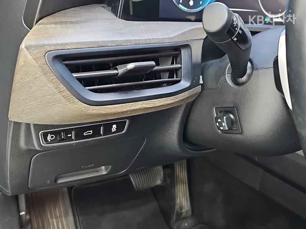 Kia K8 — miniaturë 17